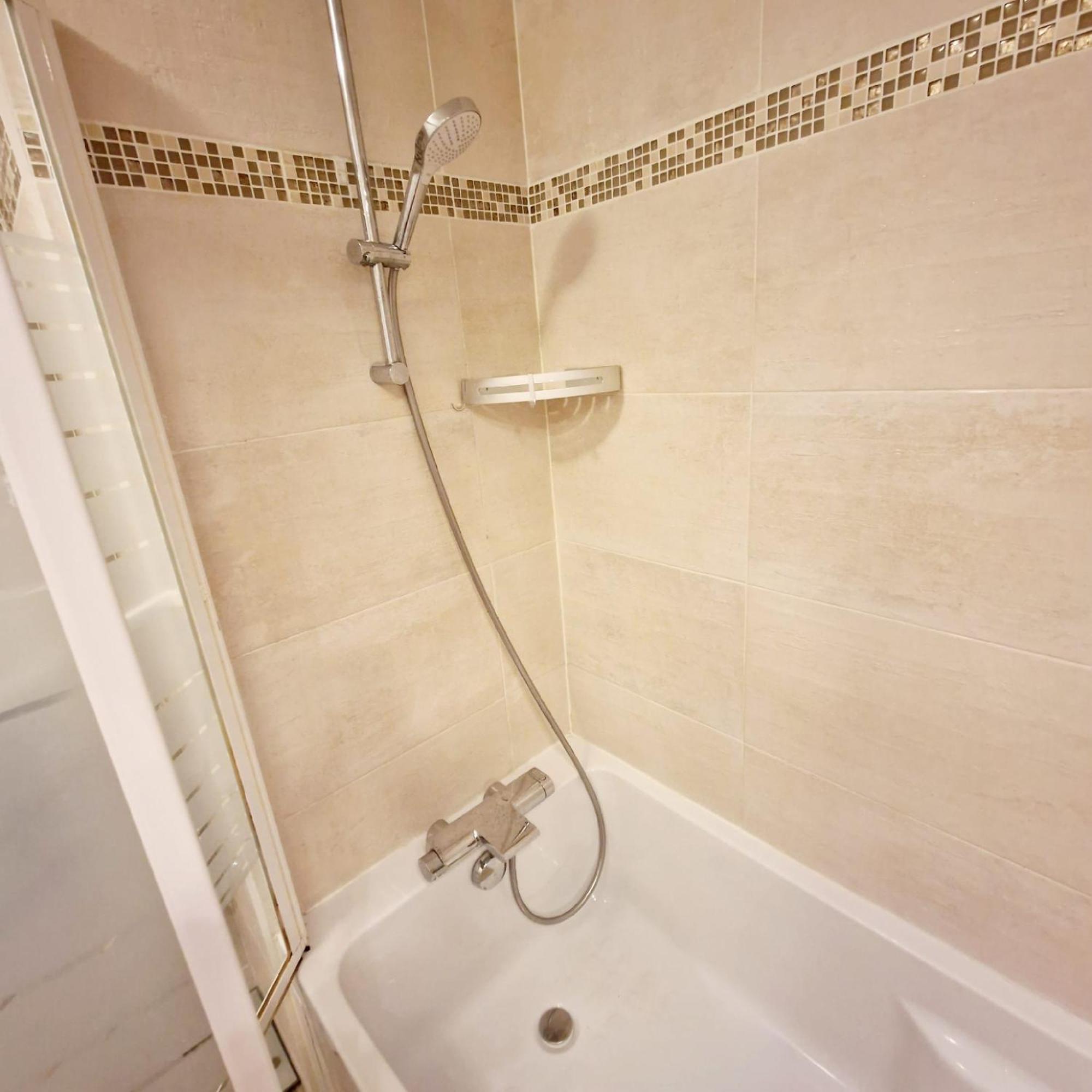 Modern And Confortable Apartment Close To Paris Bois-Colombes Extérieur photo